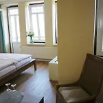 Hotel Hus Kiek In De