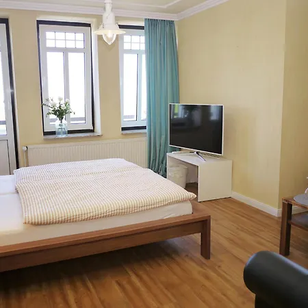 Hotell Hus Kiek In De 3*