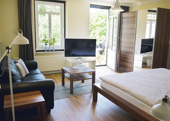 Hus Kiek In De Отель 3*