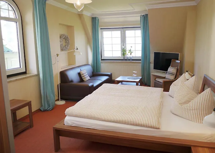 Hus Kiek In De Отель 3*